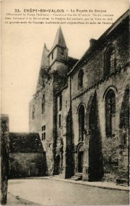 CPA Crepy en Valois- La Facade du Donjon FRANCE (1020569)