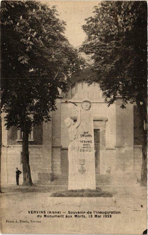 CPA VERVINS Souvenir de l'Inauguration du Monument aux Morts (665973)