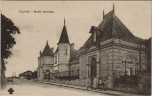 CPA Cognac- Musee Municipal FRANCE (1074037)