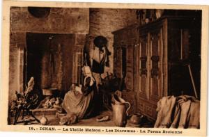 CPA DINAN - La Vieille Maison-Les Dioramas-La Ferme Bretonne (230114)