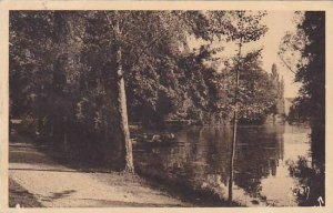 France Beaune Un coin du parc de la Bouzaize 1912