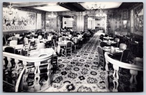 Interior~Columbus Ohio~Kuennings Midtown Restaurant~B&W Photo~Vintage Postcard