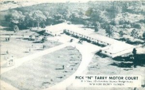 Pick Tarry Motor Court - New Port Richey, Florida FL Postcard
