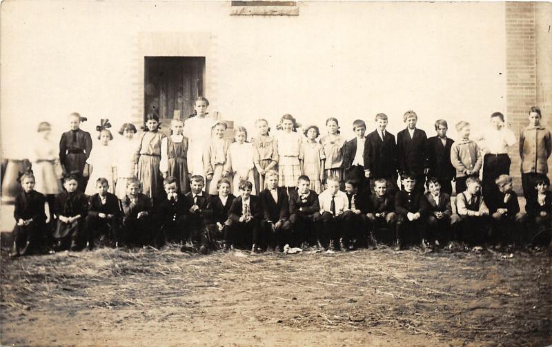 F36/ Little Falls Minnesota RPPC Postcard c1910 School Students