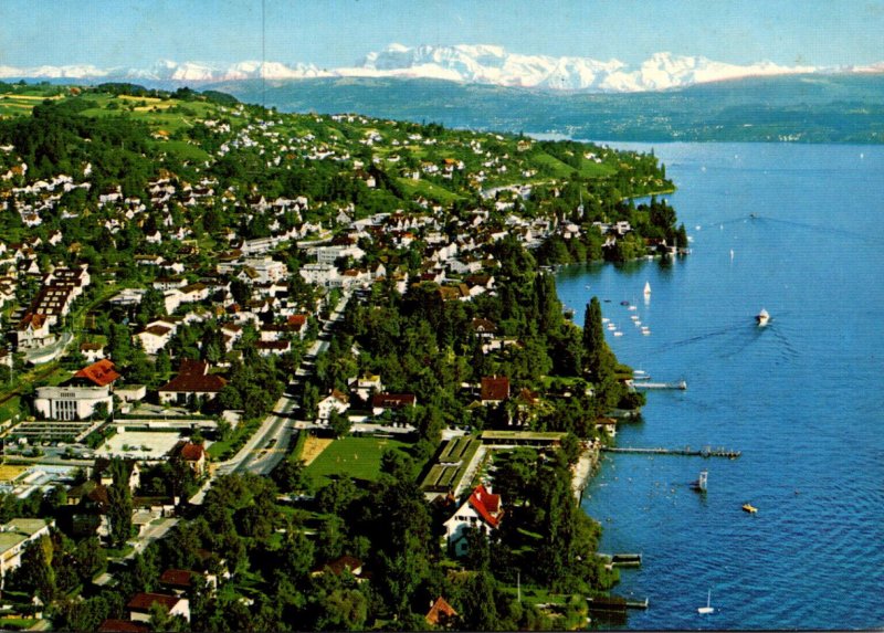 Switzerland Erienbach und Die Alpen