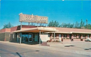 1950s West Way Lodge roadside Phoenix Specialty C-19668 Postcard 22-11521