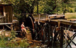 Alabama Highway 75 Fishing At The Pinson Water Miil