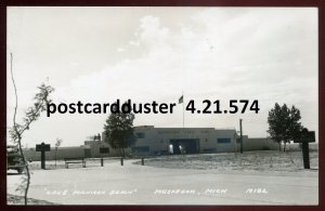 h2395 - MUSKEGON Michigan 1950s State Park. Real Photo Postcard