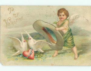 Pre-Linen valentine CUPID TRIES TO CATCH BIRDS UNDER COWBOY HAT W7043