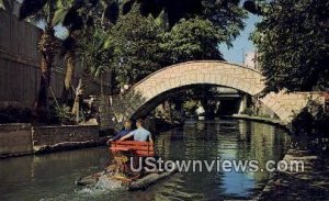 San Antonio River - Texas