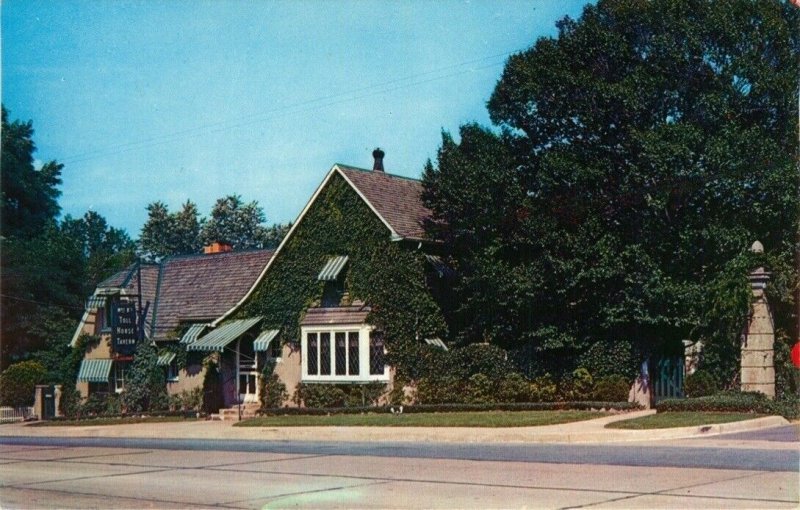 Mr. K’s Toll House, Silver Springs Maryland Vintage Postcard