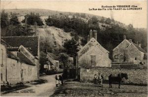 CPA Env. de VERBERIE La Rue des Fin a St-VAAST-de-Logmont (259429)