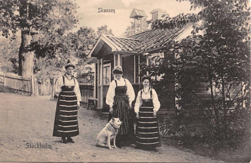 STOCKHOLM SWEDEN SKANSEN~WOMEN IN NATIVE COSTUMES WITH DOG POSTCARD c1910s