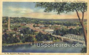 Lake Taneycomo in Branson, Missouri