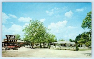 LAWTY, FL Florida ~ Roadside TRAIL MOTEL & Restaurant c1950s Cars  Postcard