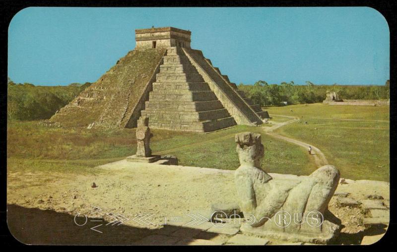 El Castillo - Chichen Itza, Yucatan