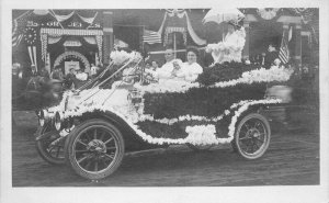 Connecticut Old Home week Parade 1st Prize Auto Patriotic 1915 RPPC Postcard