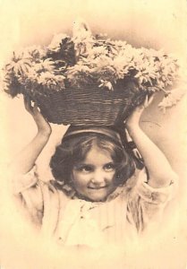 Girl with Basket Finland, Suomi 1984 