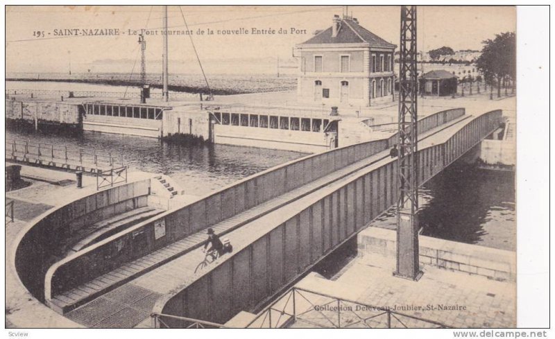 Le Pont Tournant De La Couvelle Entree Du Port, Saint-Nazaire (Loire Atlantiq...