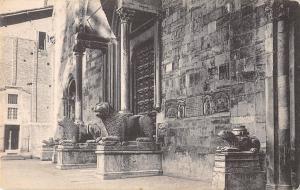 BF9720 parma sculpture facciata del duomo dettaglio paint art