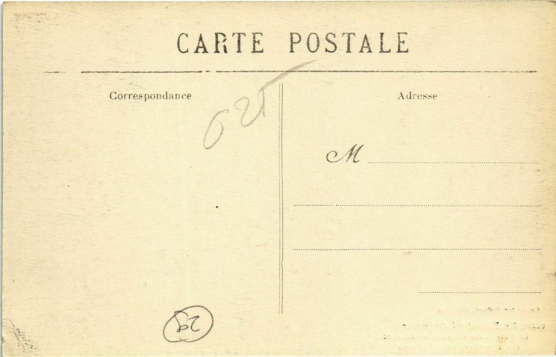 CPA Quimper- Defile du Cortege a l Fontaine FRANCE (1026804)