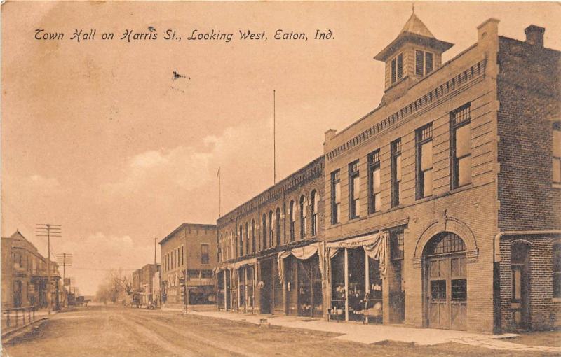 E38/ Eaton Indiana In Postcard 1914 Town Hall Harris Street Fire Department