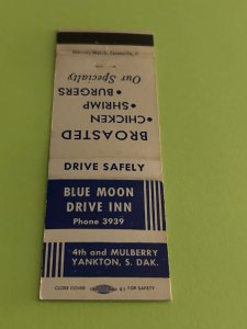 Vintage Matchbook Cover Blue Moon Drive Inn Yankton, South Dakota MB186