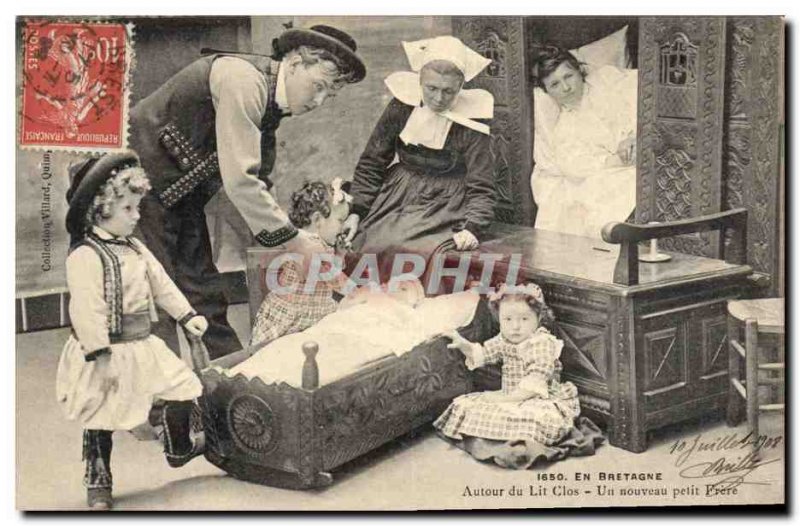 Old Postcard Brittany Folklore Around the bed closed A new small Frere