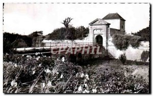 Old Postcard IThe De Re (Chte Mrs.) St Martin La Porta of Compani