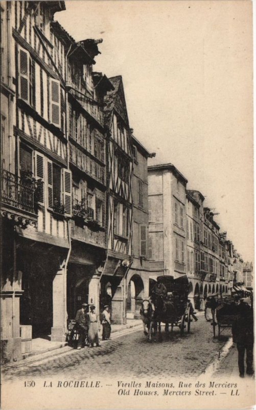 CPA La ROCHELLE-Vieilles Maisons Rue des Merciers (45232)