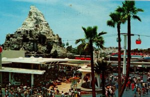 USA Disneyland Anaheim Tomorrowland Terrace Chrome Postcard 08.76