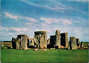 England Wiltshire Stonehenge View From The Southwest