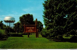 Wisconsin Manitowoc Lincoln Park Welcome Sign and Water Tower