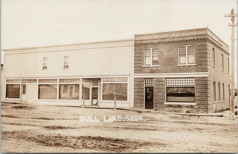 Gull Lake Saskatchewan Union Bank of Canada Butterick Patterns RPPC Postcard G86