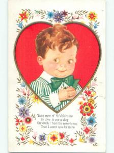 Pre-Linen valentine BOY WITH GREEN BOW TIE AND STRIPED SHIRT J0139