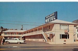 Somerset Pennsylvania Highlander Motel Street View Vintage Postcard K69584