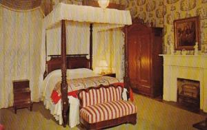 Mississippi Natchez Twin Oaks Bedroom