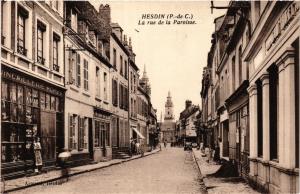 CPA HESDIN La rue de la Paroisse (405906)