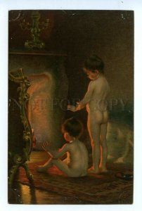 499251 PAUL PEEL Nach dem Bade CHILD Girls near Fireplace Stengel