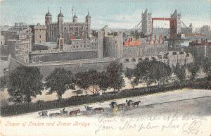 uk17122 tower of london and tower bridge london uk