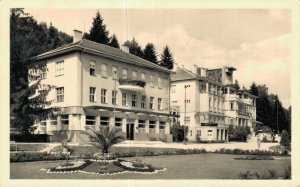 Czech Republic Lázně Luhačovice Správa Lázní a Smetanuv dum Vintage RPPC 07.51