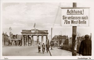 West Berlin Germany Brandenburger Tor Brandenburg Gate Unused RPPC Postcard F88