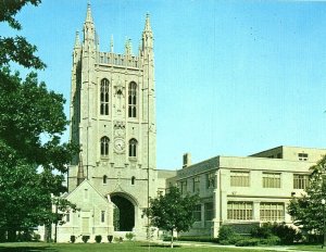 1950s COLUMBIA MISSOURI UNIVERSITY OF MO MEMORIAL TOWER STUDENT BLD POSTCARD P99