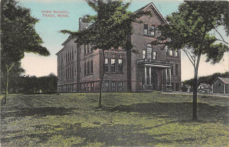 D88/ Tracy Minnesota Mn Postcard 1911 High School Building