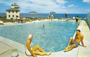 Ogunquit, Maine THE CLIFF HOUSE Swimming Pool 1962 Rare Chrome Vintage Postcard 