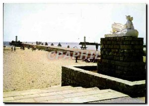 Modern Postcard Le Grau d'Agde Herault and 2 headlights at the mouth of the H...