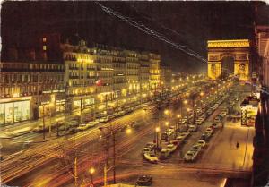 B31315 Paris The Champs Elysees and the Arc de Triomphe france