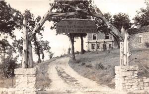 Arkansas AR RPPC Postcard c30s EUREKA SPRINGS Inspiration Pt Phillips U. Castle1