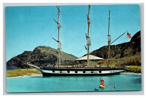 Vintage 1967 Postcard Sailing Ship in Whaler's Cove Hawaii Sea Park Honolulu