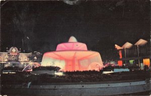 US5017 Canada Toronto Ontario Princess Margaret Fountain